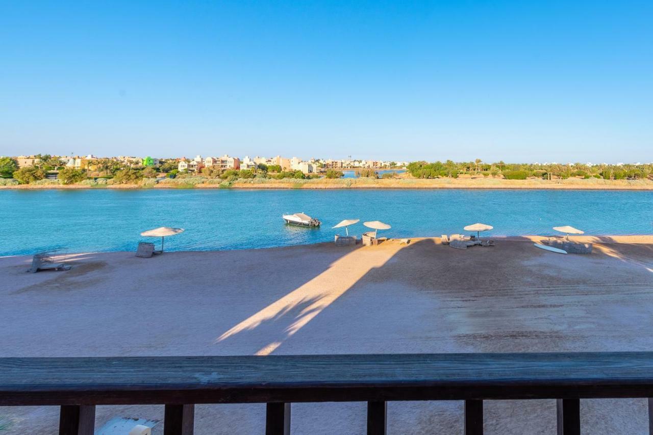 Lagoon View 1-bedroom In West Golf El Gouna Apartment