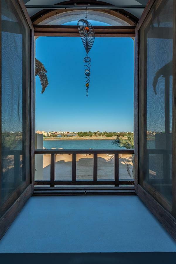 Lagoon View 1-bedroom In West Golf El Gouna Apartment