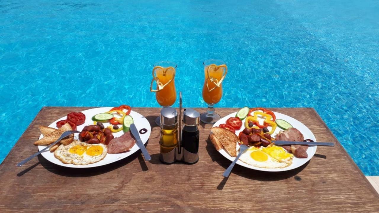 Lagoon View 1-bedroom In West Golf El Gouna Apartment